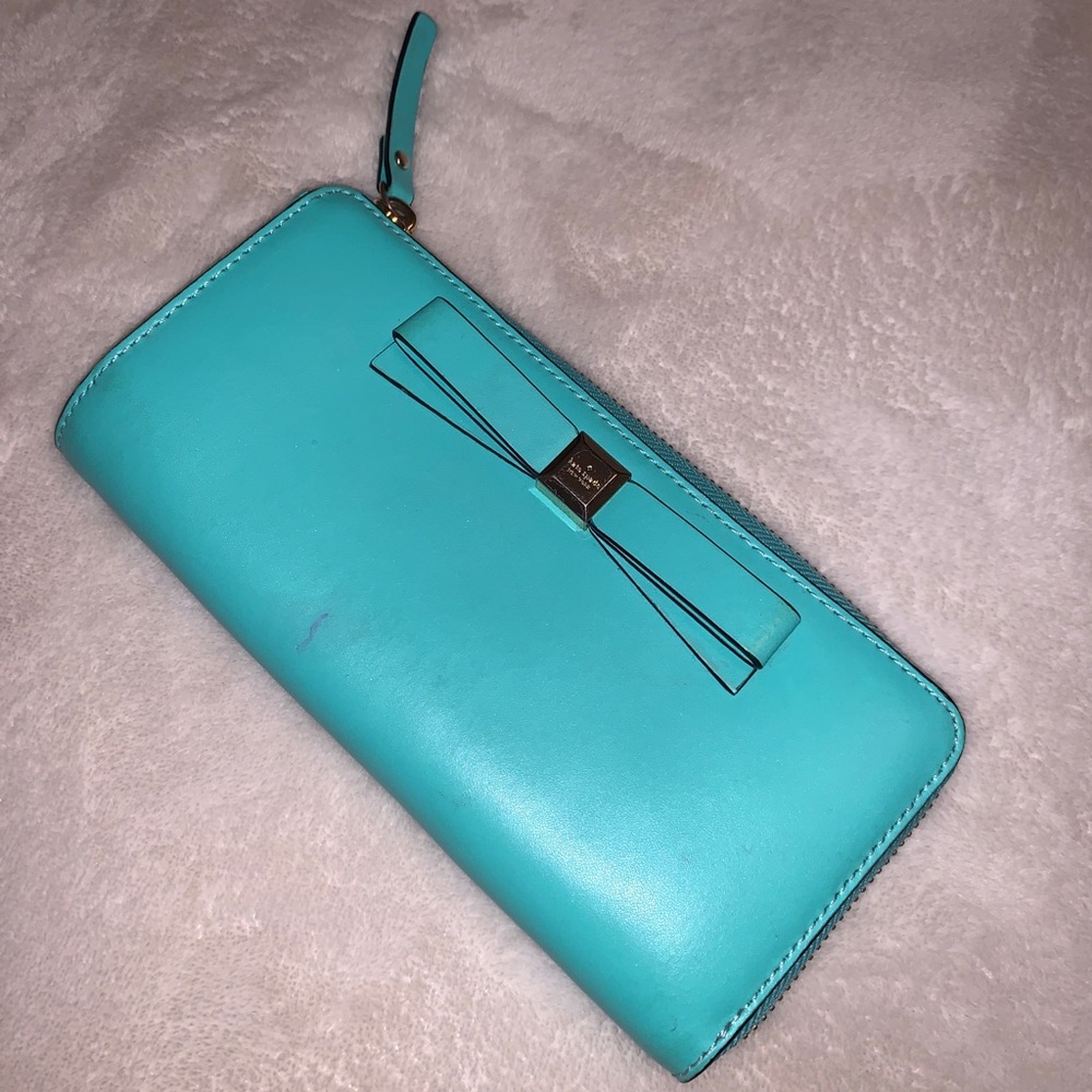 Kate Spade Bow Wallet Purse